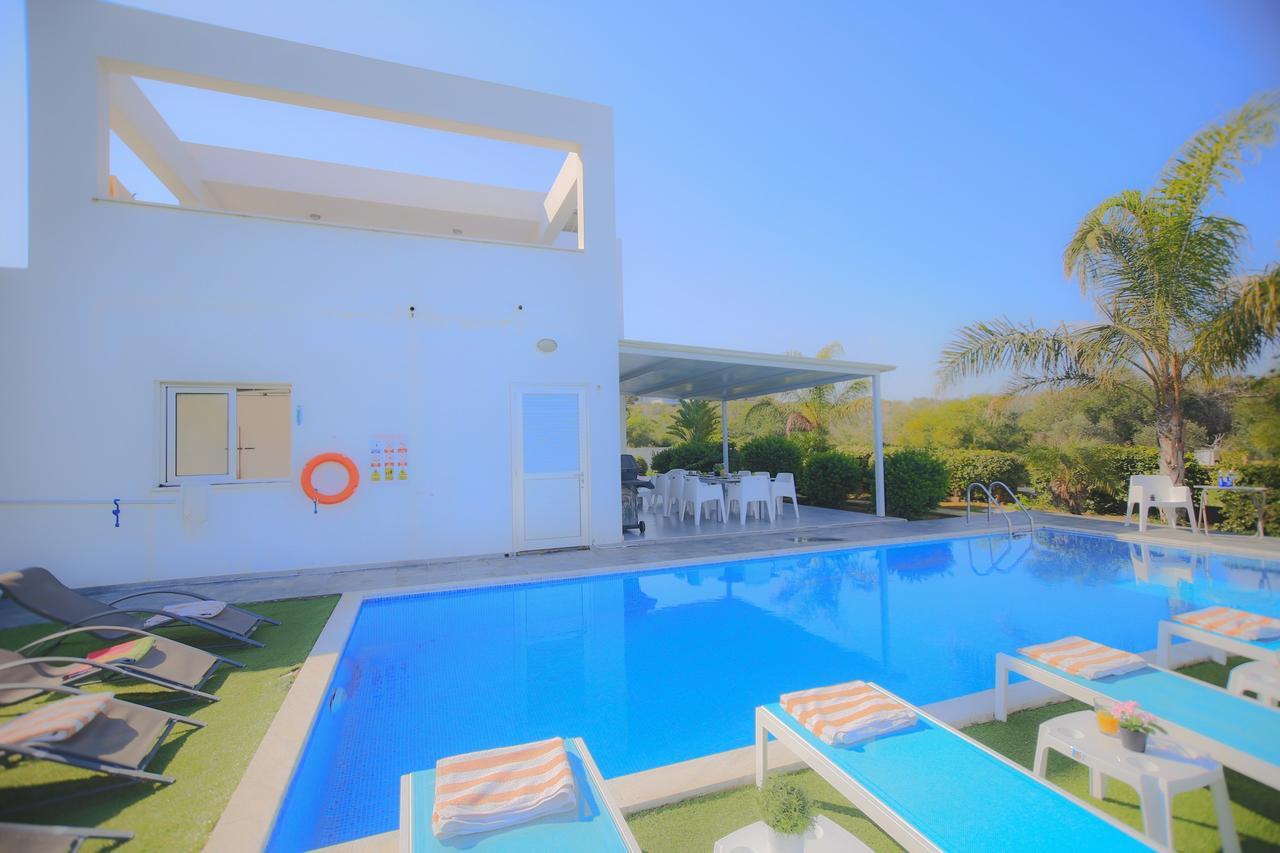 Akefalou Bay Villa Protaras Exterior photo